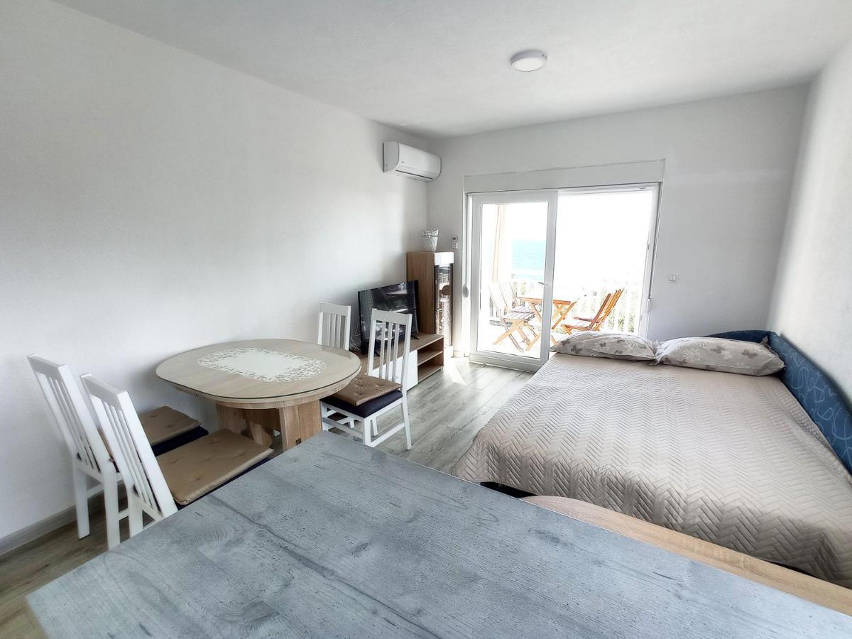 Casa Del Olivo Apartment Tucepi Ngoại thất bức ảnh