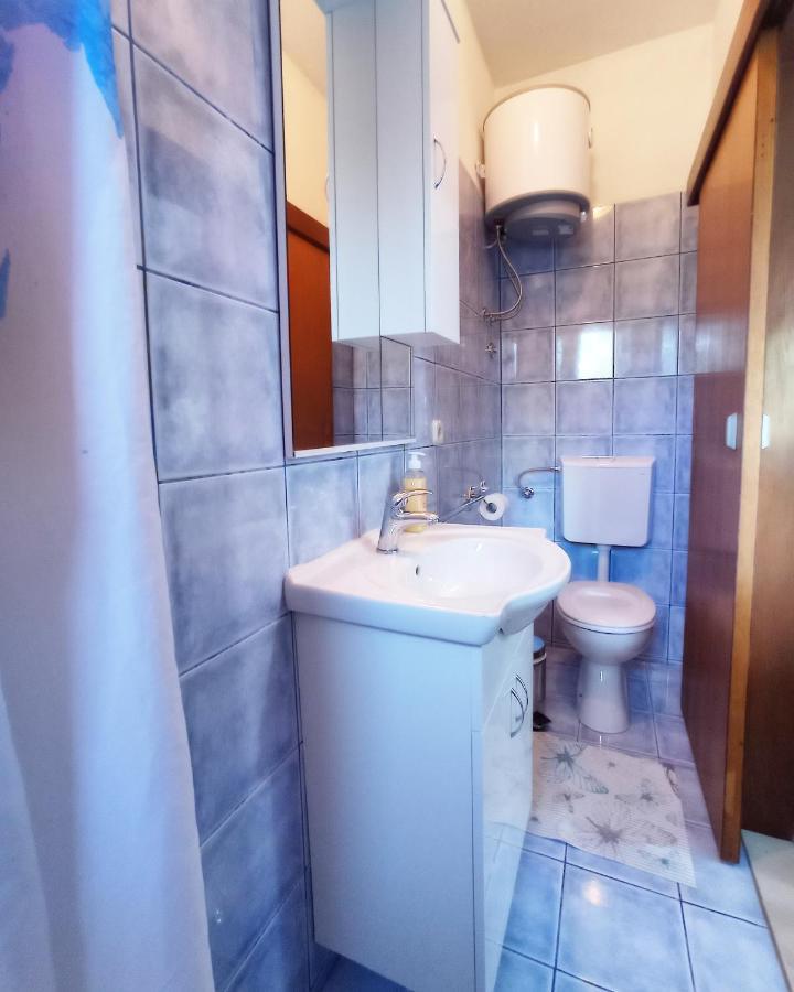 Casa Del Olivo Apartment Tucepi Ngoại thất bức ảnh